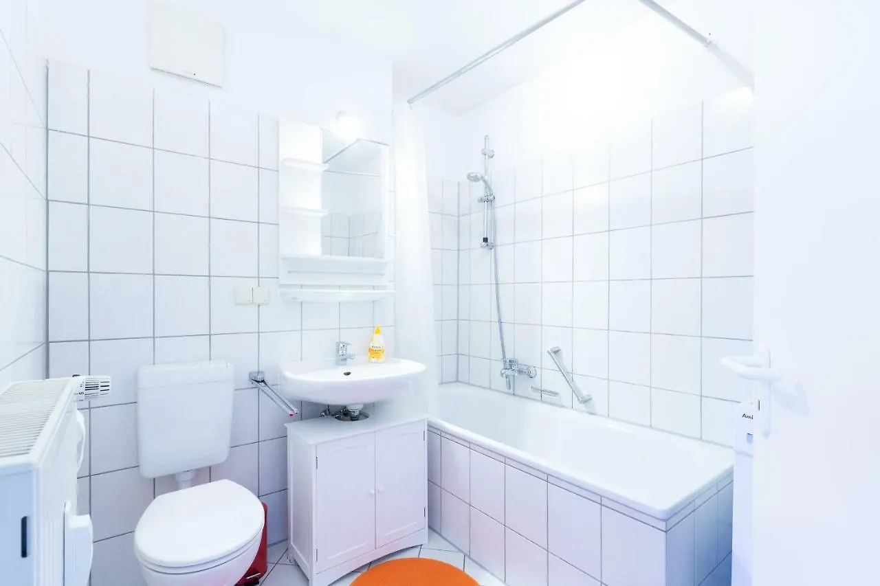 Deutsche Messe Zimmer - Private Apartments Hannover Exhibition Center