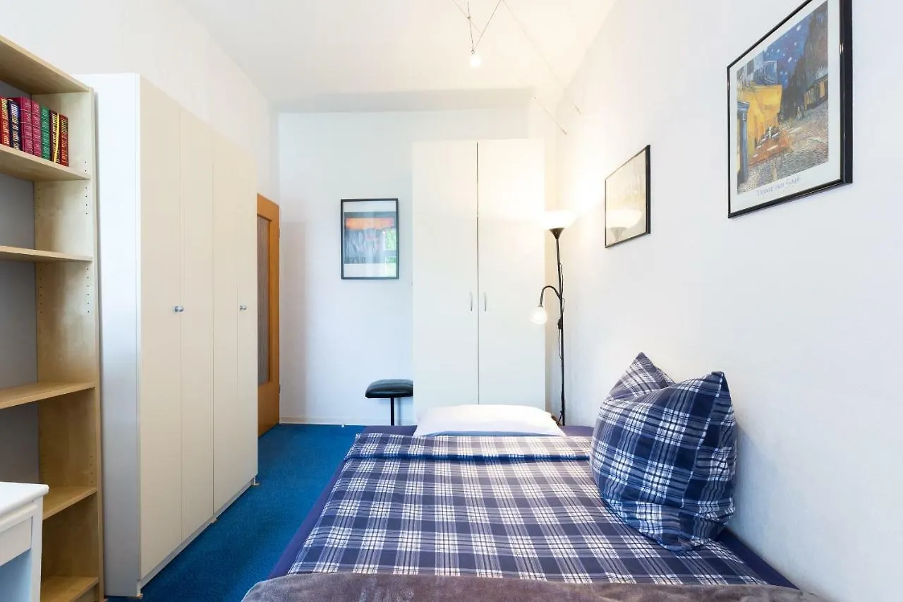 Deutsche Messe Zimmer - Private Apartments Hannover Exhibition Center Alloggio in famiglia